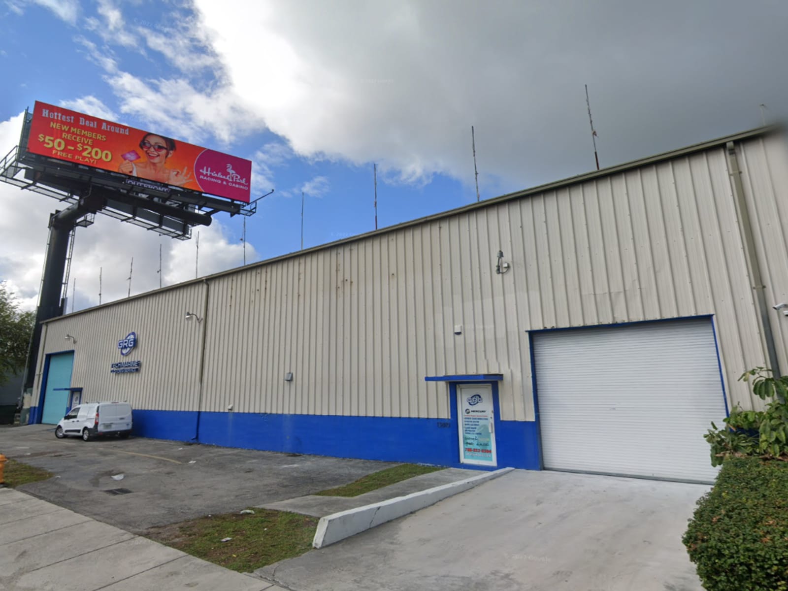 13810 NW 6th Ct — Industrial property in North Miami, FL
